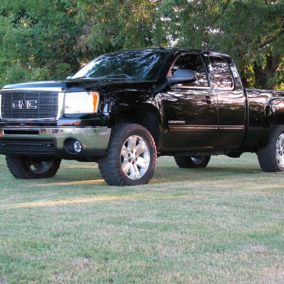 Profile Picture of Tony Kraus (@tonykraus) on Poshmark