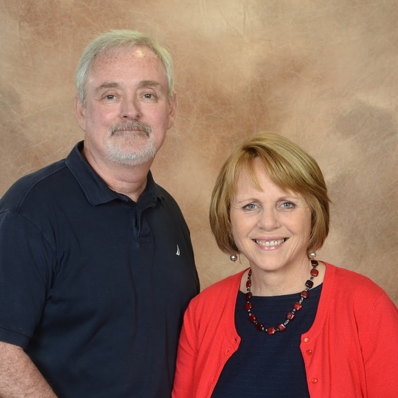 Profile Picture of Gwenyth Doggett (@gwendoggett) on Poshmark