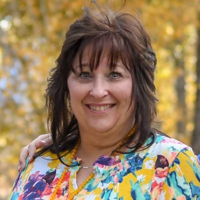 Profile Picture of Kim Rugg (@RuggKim) on Twitter