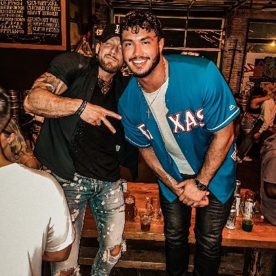Profile Picture of Randall Horton (@HORT0NhearsAwho) on Twitter
