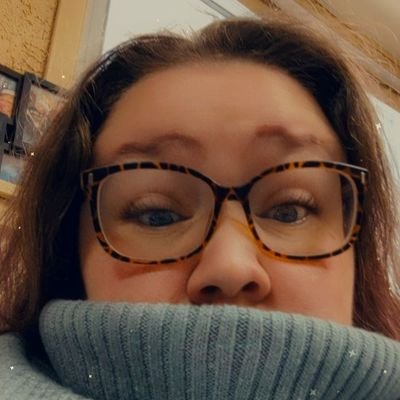 Profile Picture of Lee-Ann Vanderhelm (@l_vanderhelm) on Twitter