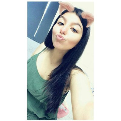 Profile Picture of Veronica Cardoso (@veronicardoso12) on Twitter