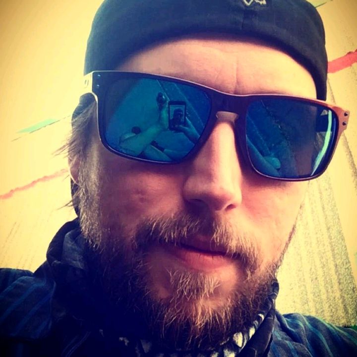 Profile Picture of Erik Gilbert (@eriktheredgilbert) on Tiktok