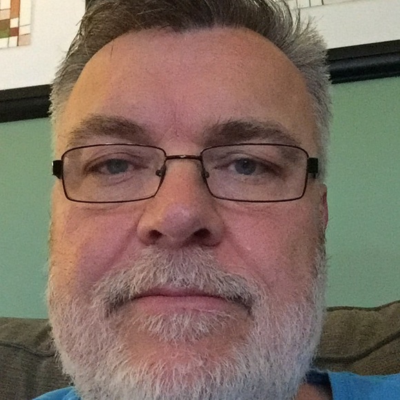 Profile Picture of Brent Schacherer (@brentschacherer) on Poshmark