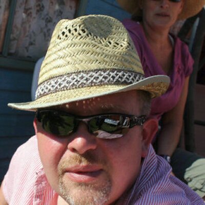 Profile Picture of Richard Banyard (@rlbanyard) on Twitter