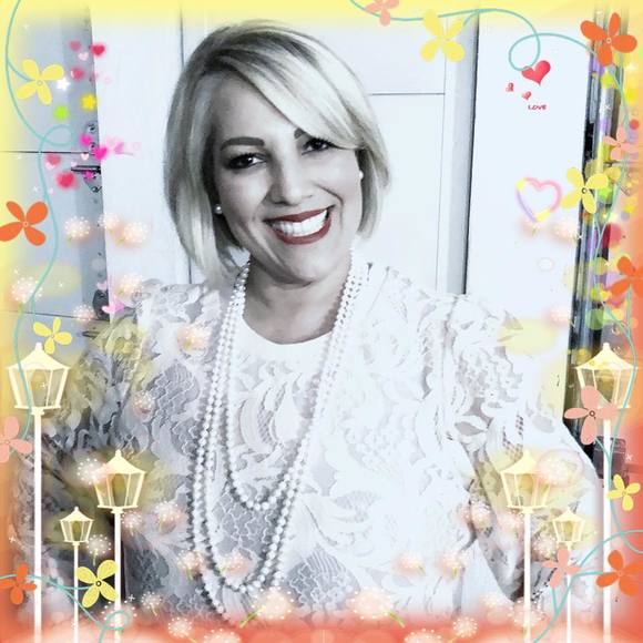 Profile Picture of Oneida Rivera (@astridnajera) on Poshmark