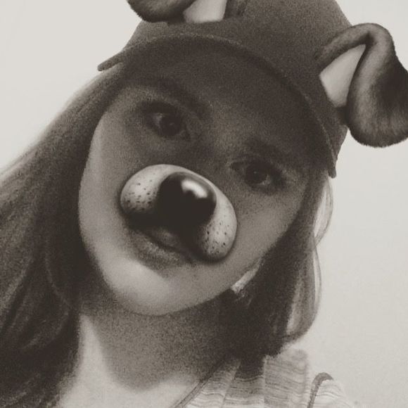 Profile Picture of Jordyn Jordyngarratt (@jay1313151) on Poshmark