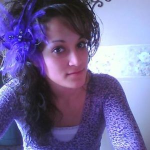 Profile Picture of Ester Hernandez (@singaway24) on Myspace