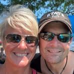 Profile Picture of Stephanie Schlepp (@slaverrosonke) on Facebook