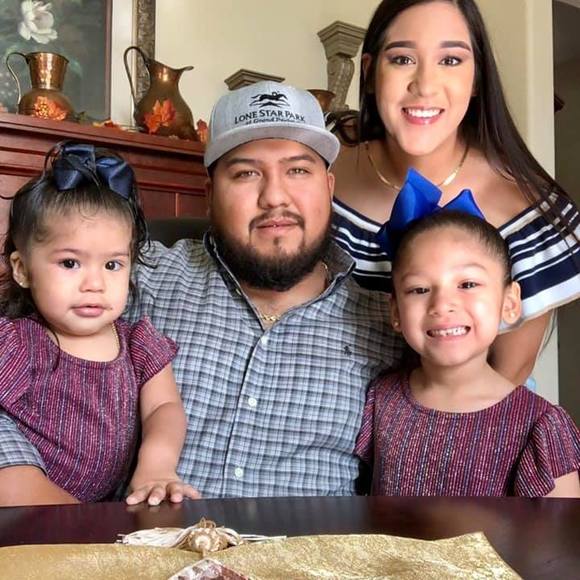 Profile Picture of Yesenia Ibarra (@yesiqueen) on Poshmark