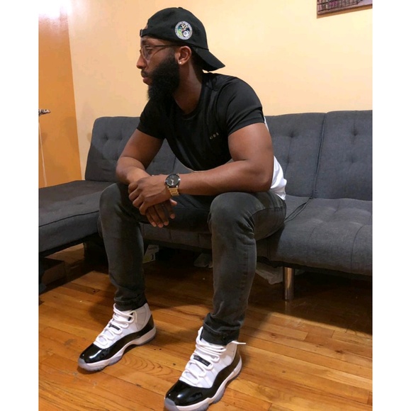 Profile Picture of Michael Douglas (@mikey473) on Poshmark