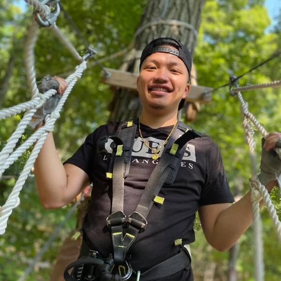 Profile Picture of Yang Yang (@yang09) on Poshmark