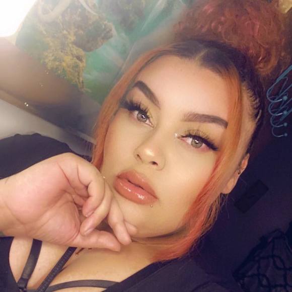 Profile Picture of Aaliyah Johnson (@chiefcaprie) on Poshmark