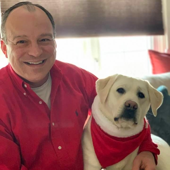 Profile Picture of Eric Wolfe (@el285) on Poshmark