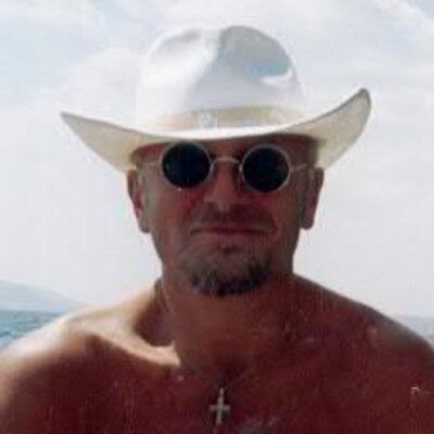Profile Picture of Al De Stark (@spacekommandor) on Twitter