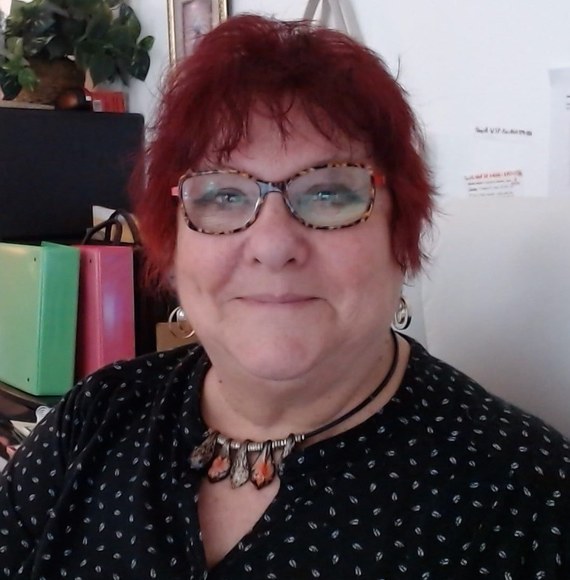 Profile Picture of Marion Duncan (@marionduncan) on Poshmark