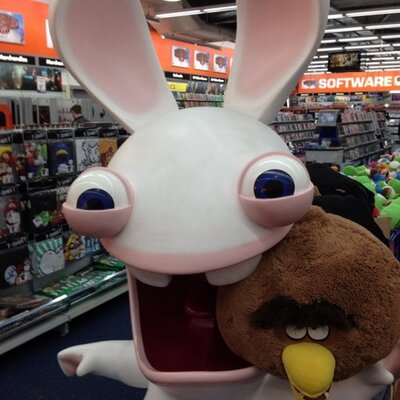 Profile Picture of John Van Helsing (@van_Wolff) on Twitter