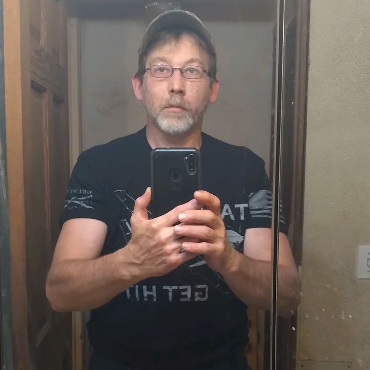 Profile Picture of Brad Beckwith (@bradbeckwith316) on Tiktok