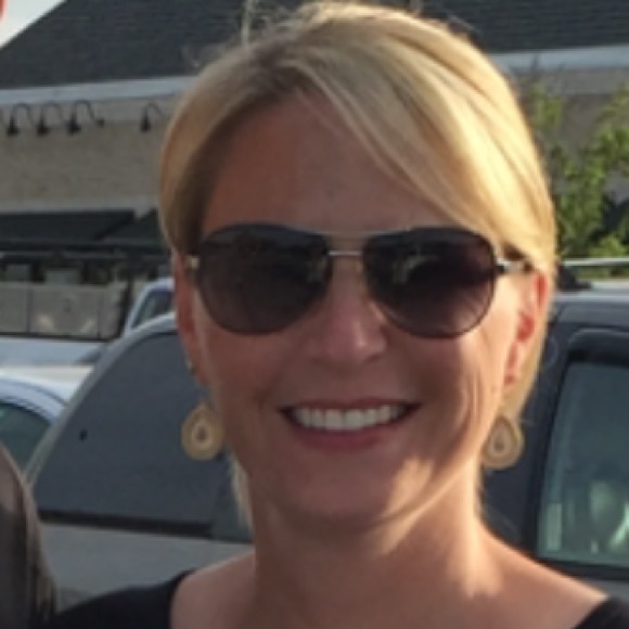 Profile Picture of Patty Byous (@pbyous) on Poshmark