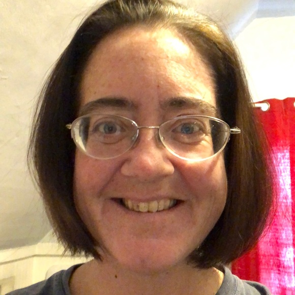 Profile Picture of Jessica Caine (@jcaine08) on Poshmark