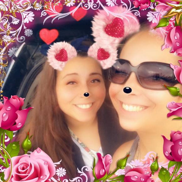 Profile Picture of Christine Trudel (@thumper06514) on Poshmark