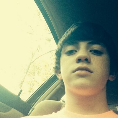Profile Picture of CALEB L. RHOADES (@its_ca13b) on Twitter