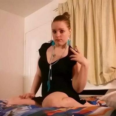 Profile Picture of Kaylee Daniels (@imsuchaflyangel) on Twitter