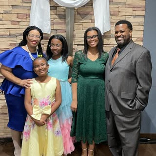 Profile Picture of Dawn Weatherspoon Chisholm (@simplyblsd) on Instagram