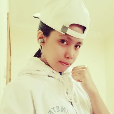 Profile Picture of Anna Arcenas (@TimerSkid) on Twitter
