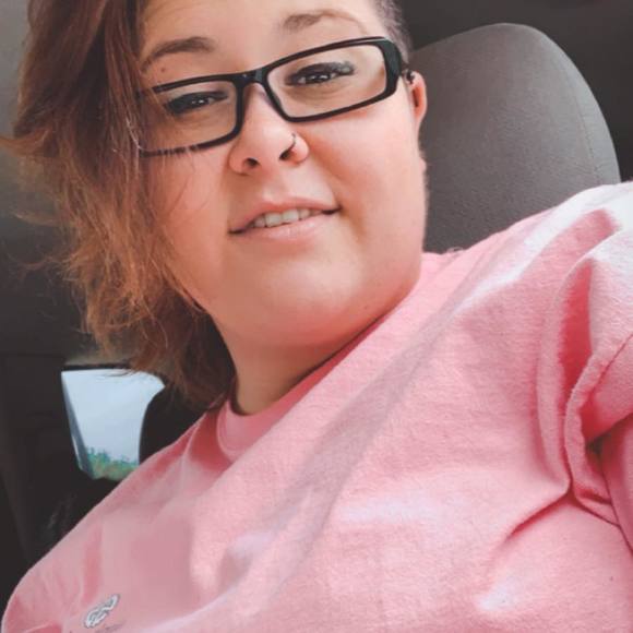 Profile Picture of Amanda Welte (@mandi1256) on Poshmark