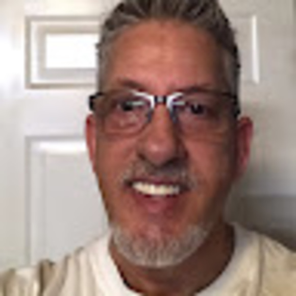 Profile Picture of Daniel Railey (@dandman65) on Poshmark