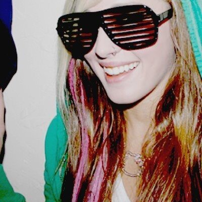 Profile Picture of Fansjonas (@JuliaCoat) on Twitter