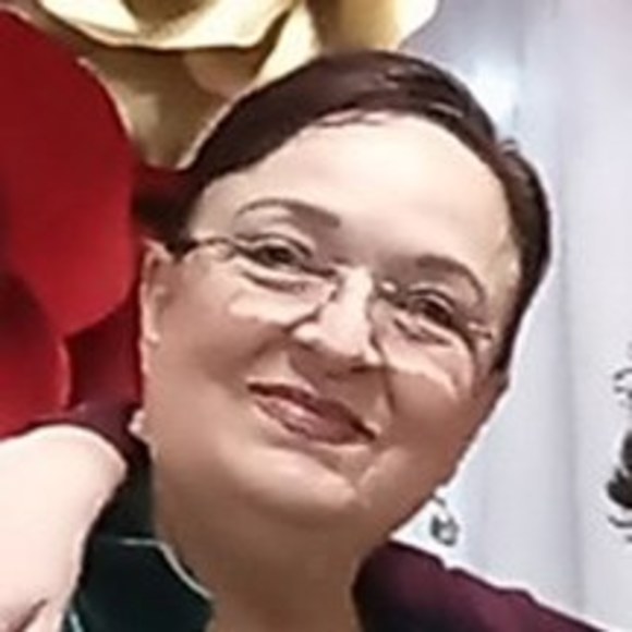 Juliana Popova - Poshmark Profile Picture of Juliana Popova (@jspopova) on Poshmark