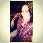 Profile Picture of Chloe Wolfe-Hacholski (@cdiggz87) on Instagram