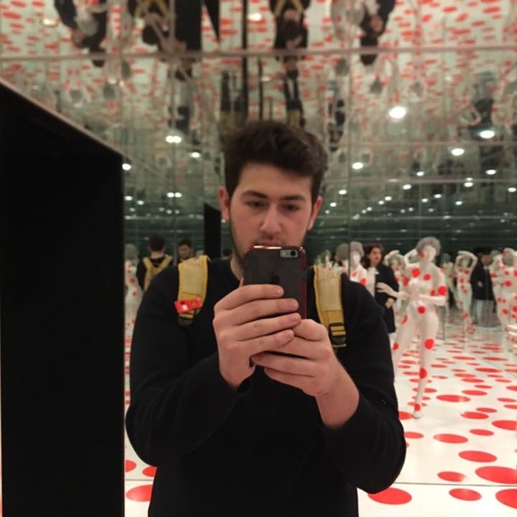 Profile Picture of Kambiz Roghanchi (@kambizroghanchi) on Poshmark