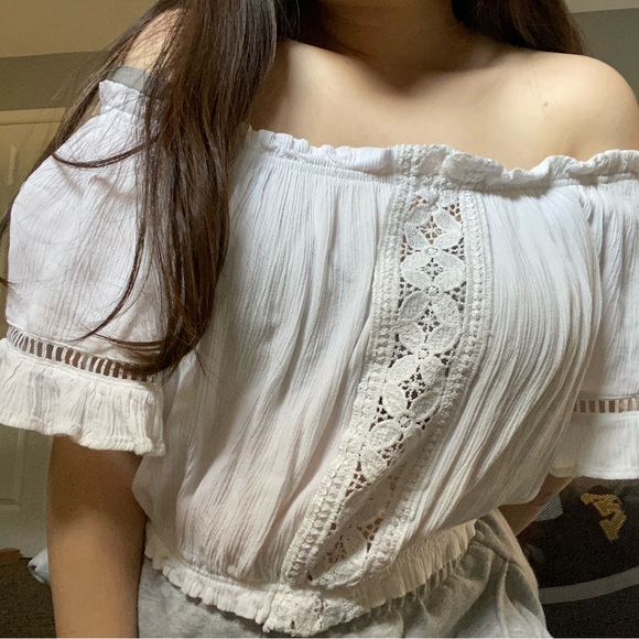 Profile Picture of Lily He (@lil_baba) on Poshmark