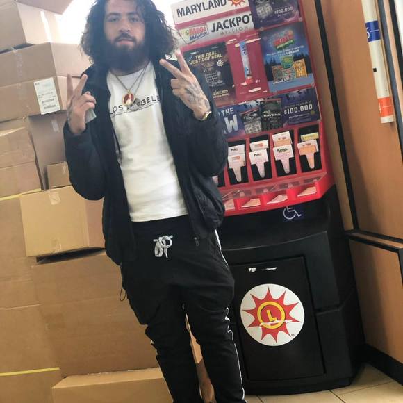 Profile Picture of Tyler Henson (@tesoldier95) on Poshmark