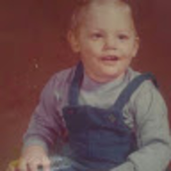 Profile Picture of Craig Rollison (@craigrollison) on Poshmark