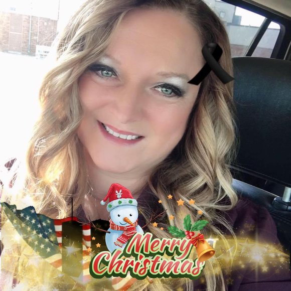 Profile Picture of Robbin Keehr (@rmkeehr) on Poshmark