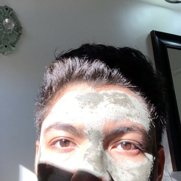 Profile Picture of Kyle Acosta (@kyleacosta) on Poshmark