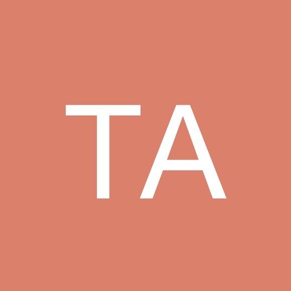 Terri Ahlborn - Poshmark Profile Picture of Terri Ahlborn (@tahlborn0930) on Poshmark