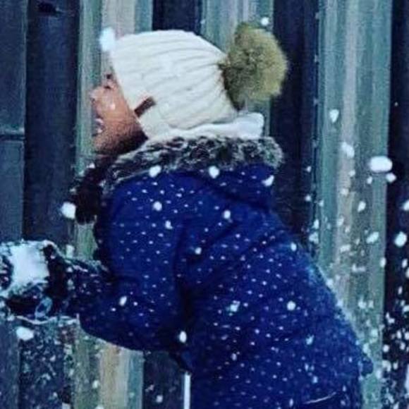 Profile Picture of Travis Hagedorn (@travis545454) on Poshmark