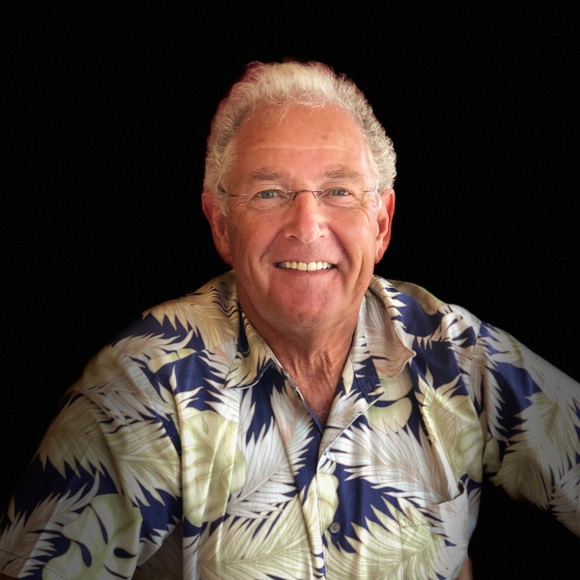 Profile Picture of Jeffrey Corliss (@weylou) on Poshmark