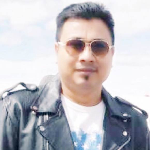 Profile Picture of Abdullah Mohammad (@abdullahmoha822) on Poshmark