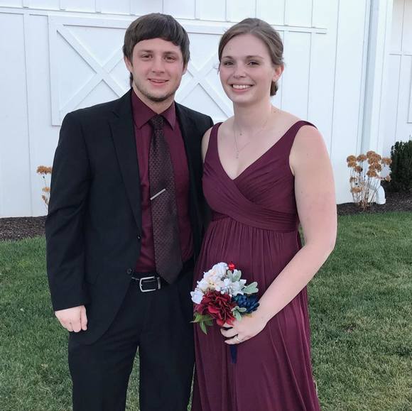 Profile Picture of Megan Tutkowski (@megantutkowski) on Poshmark