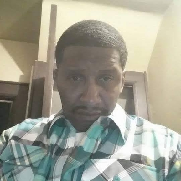 Profile Picture of Goerge Claiborne (@goergeclaiborne) on Poshmark