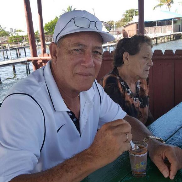 Profile Picture of Juan ramon Pons (@elchino53) on Poshmark