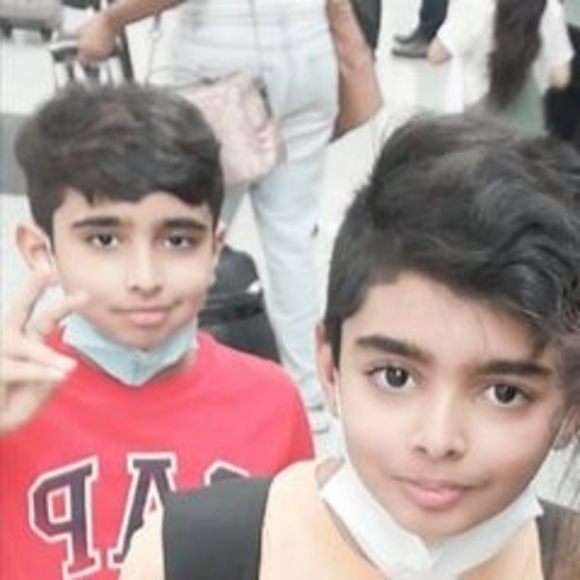 Profile Picture of Asma Shahzad (@asmashaz2) on Poshmark
