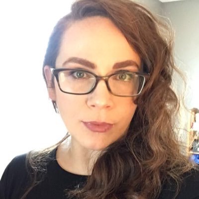 Profile Picture of Jessica Giles Morrow (@viandebaiser) on Twitter