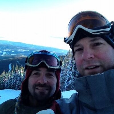 Profile Picture of Scott Nielsen (@redpants18) on Twitter